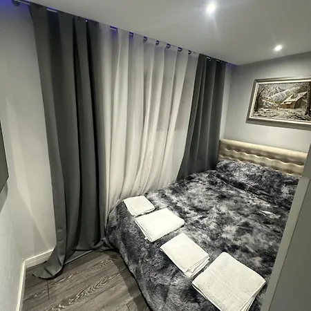 Luxury Apartment Square 21 Tirana Exterior photo